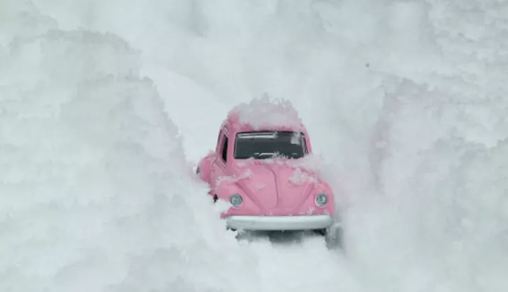 Traveling safely in winter thumb